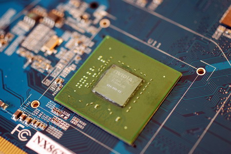 Chip NVIDIA GeForce 8600 gt (G84)