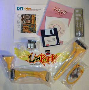 DFI lANParty UT ICFX3200-T2R/G bundle