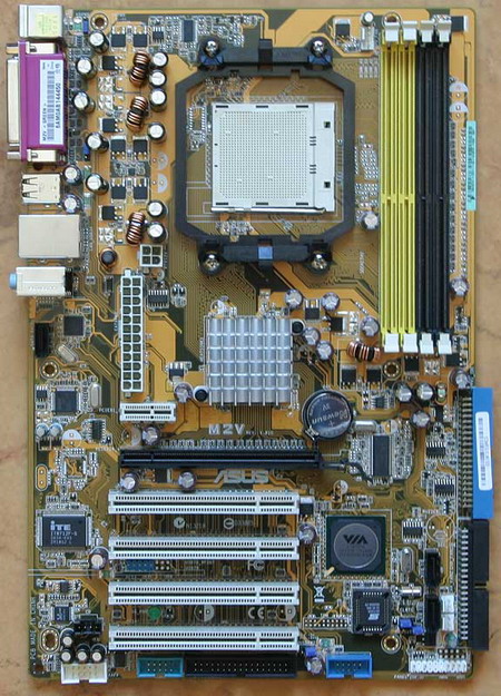 Asus M2V (VIA K8T890)